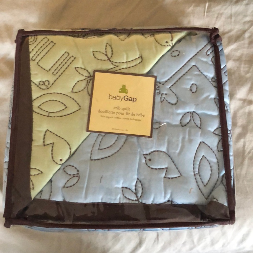 Baby Gap Crib quilt